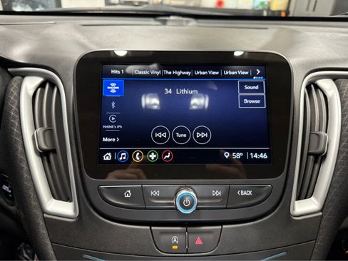 Used 2024 Chevrolet Malibu LT w/ Midnight Edition image 15