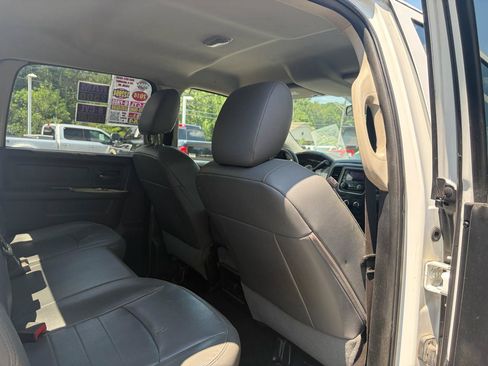 Used 2014 RAM 2500 ST AWD/4WD image 34