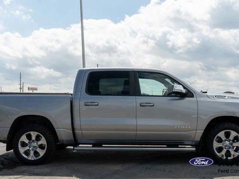 Used 2022 RAM 1500 Big Horn AWD/4WD image 5