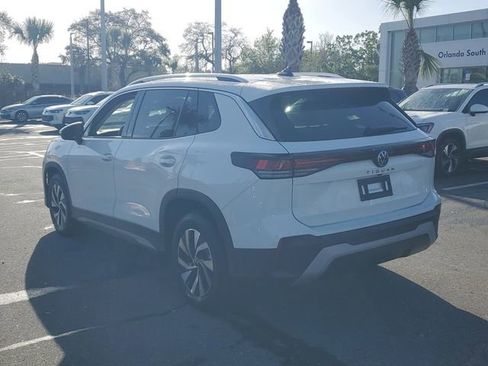 Certified 2025 Volkswagen Tiguan S image 3