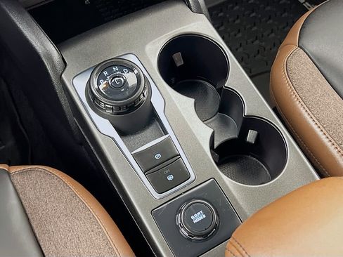 Used 2025 Ford Bronco Sport Outer Banks AWD/4WD image 22