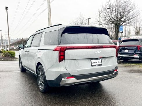 New 2026 Kia Carnival SX FWD image 10