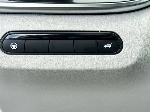 Certified 2026 INFINITI QX60 Luxe w/ Cargo Package FWD image 11