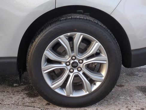 Used 2024 Ford Edge Titanium image 14