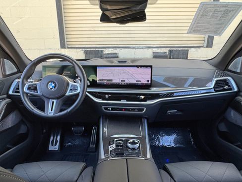Used 2024 BMW X5 M60i AWD/4WD image 13