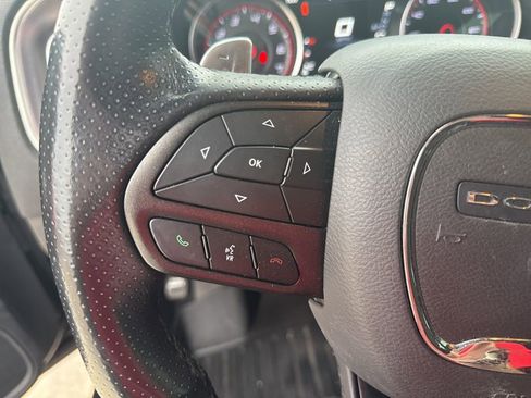 Used 2020 Dodge Charger SXT image 15