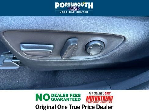 Used 2024 Toyota RAV4 XLE image 19