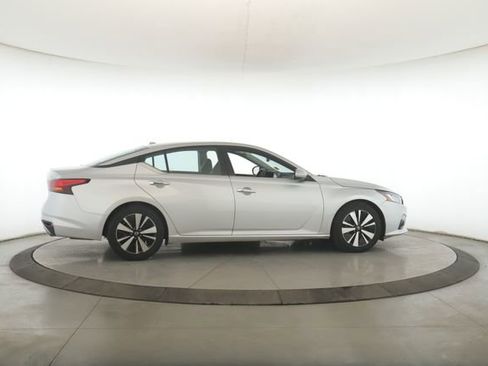 Used 2019 Nissan Altima 2.5 SL image 6