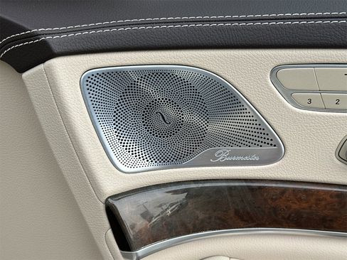 Used 2014 Mercedes-Benz S 550 Sedan image 19