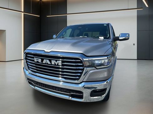 Used 2025 RAM 1500 Laramie AWD/4WD image 11