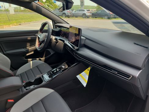 New 2025 Volkswagen GTI SE image 7