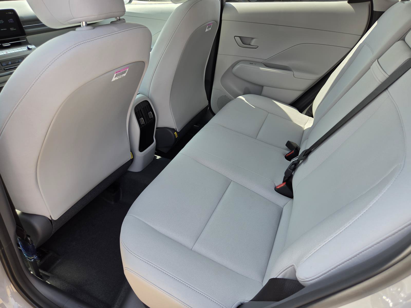 New 2027 Hyundai Kona SEL Sport FWD image 10