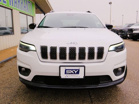 Used 2022 Jeep Cherokee Latitude Lux w/ Sun & Sound Group image 13