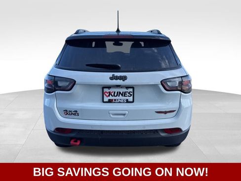 New 2025 Jeep Compass Trailhawk w/ Trailhawk Elite Group image 9