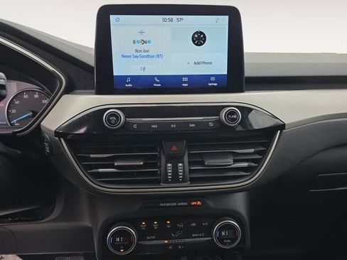 Used 2021 Ford Escape SE image 10