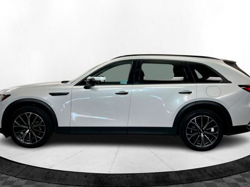 Used 2025 MAZDA CX-70 Plug-In Hybrid w/ Premium Pkg image 2