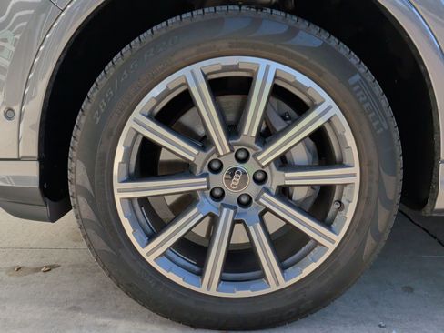 Certified 2024 Audi Q7 2.0T Premium Plus image 34