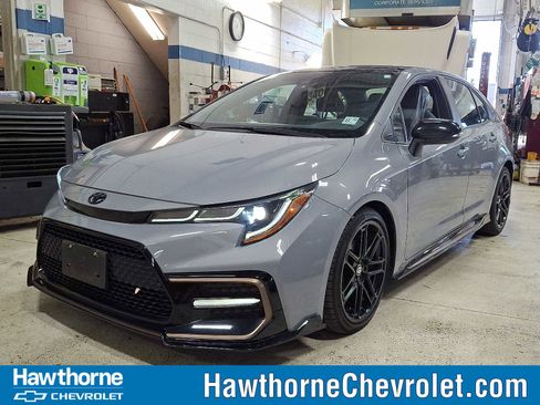 Used 2022 Toyota Corolla SE image 1