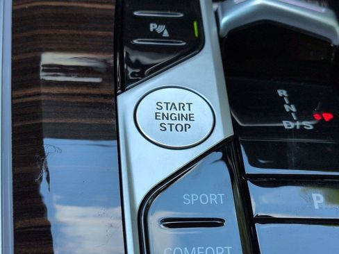 New 2026 BMW X5 xDrive40i w/ Climate Comfort Package AWD/4WD image 29