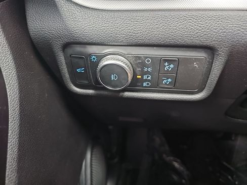 Certified 2020 Ford Explorer XLT w/ Equipment Group 202A AWD/4WD image 26