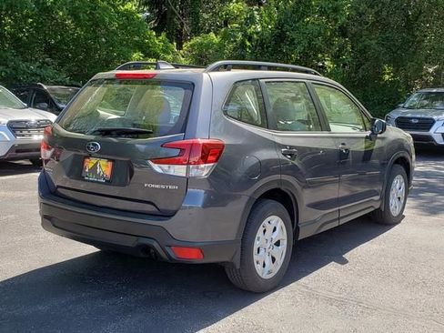 Used 2023 Subaru Forester AWD/4WD image 3