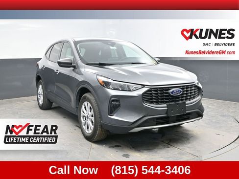 Used 2025 Ford Escape Active image 1