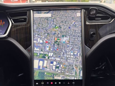 Used 2013 Tesla Model S image 38