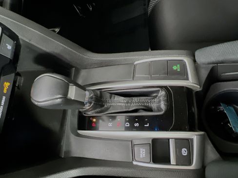 Used 2020 Honda Civic EX image 25