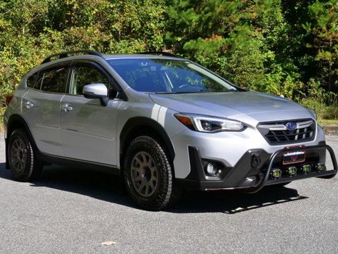Used 2023 Subaru Crosstrek 2.5i Limited image 4