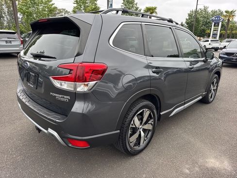 Used 2021 Subaru Forester Touring AWD/4WD image 7