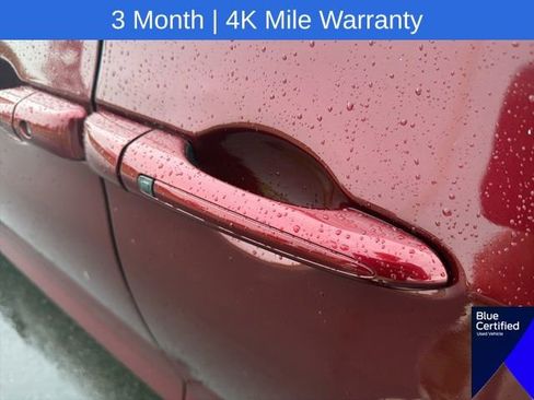 Used 2023 Chrysler Voyager LX FWD image 17