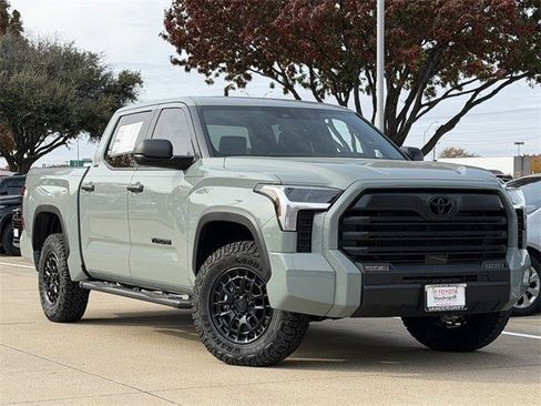 New 2026 Toyota Tundra SR5 image 2