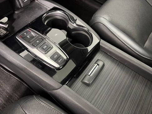 Used 2017 Honda Pilot Elite image 22