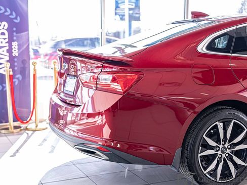 Used 2021 Chevrolet Malibu RS image 12