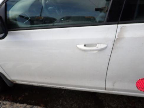 Used 2012 Volkswagen Golf 2.5L Conv & Sunroof 4 Door PZE image 6