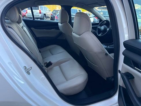 Used 2019 MAZDA MAZDA3 Sedan w/ Select Package image 20