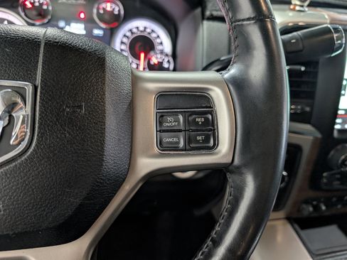 Used 2018 RAM 2500 Laramie w/ Off Road Package AWD/4WD image 15