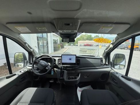 Used 2024 Ford Transit 250 Low Roof w/ Exterior Upgrade Package RWD image 8