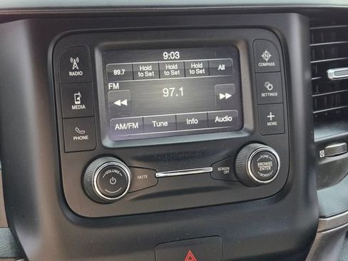 Used 2022 RAM 1500 Tradesman AWD/4WD image 27