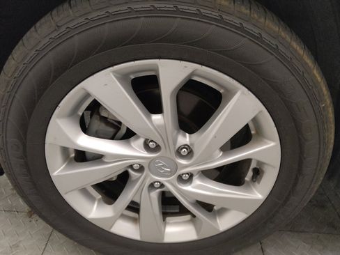 Used 2019 Hyundai Tucson Value w/ Cargo Package image 31