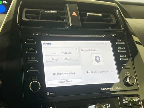 Used 2022 Toyota Prius Prime LE FWD image 28