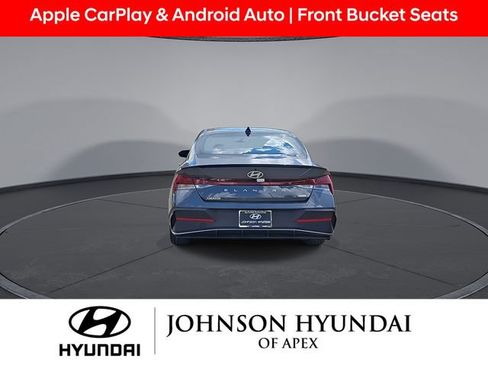 Used 2025 Hyundai Elantra SEL w/ Cargo Package FWD image 8