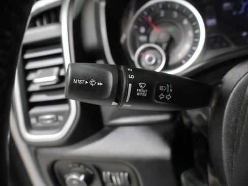 Used 2019 RAM 1500 Big Horn AWD/4WD image 37