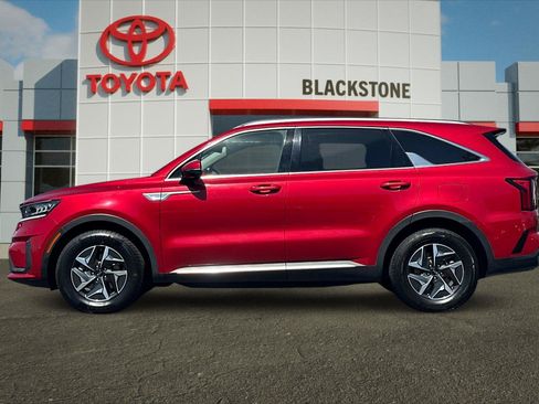 Used 2021 Kia Sorento S FWD image 6