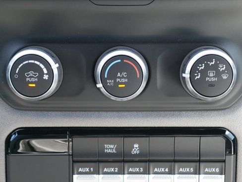 New 2024 RAM 3500 Tradesman image 17