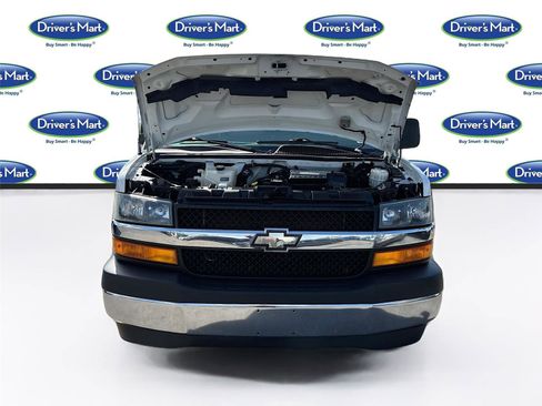 Used 2019 Chevrolet Express 3500 LT w/ LT Preferred Equipment Group RWD image 31