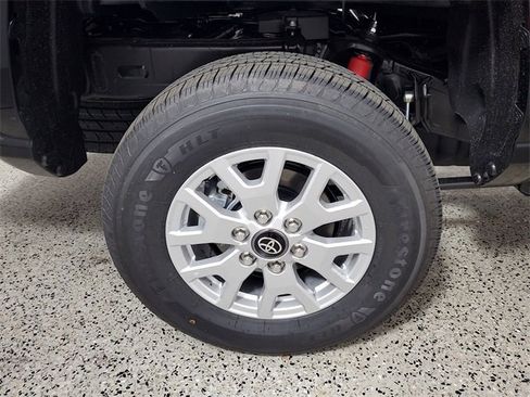 New 2025 Toyota Tacoma SR5 image 7