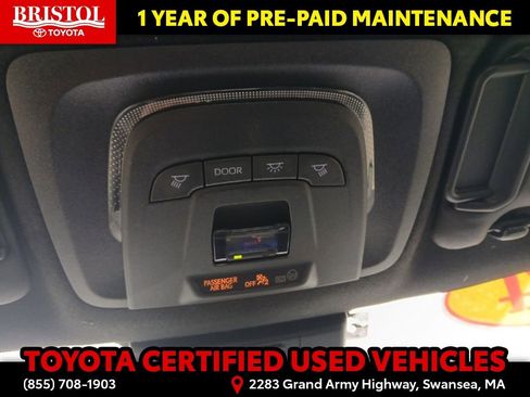 Certified 2024 Toyota Corolla SE image 23