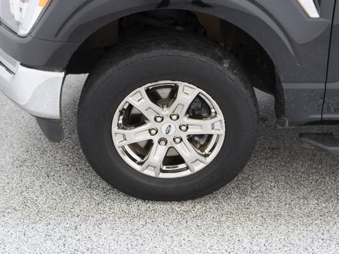 Used 2021 Ford F150 XLT w/ Equipment Group 302A High AWD/4WD image 11