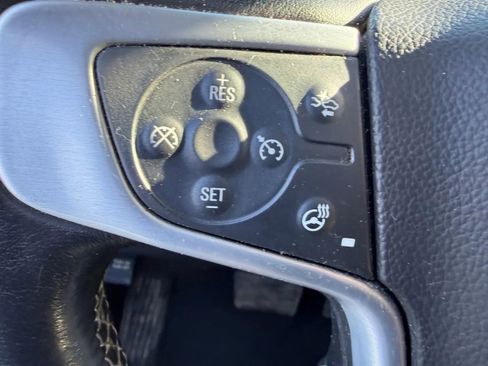 Used 2019 GMC Yukon XL SLT w/ Open Road Package image 27